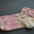 Vilnonės megztos kojinės su raištukais