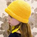 zhaki - Nerta geltona kepurė