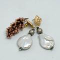 Puošnūs auskarai su gėlavandeniais perlais