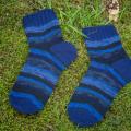 Tamsiai mėlynos kojinės 2