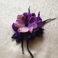 Velta gėlė violetinių spalvų