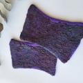 Violetinės riešinės su šilko dekoru