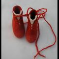 Raudonkepuraitės batai